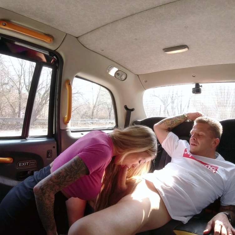 Horny Blonde Wants To Fuck With The Driver Sex With Muslims